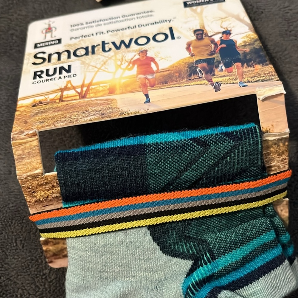 Smartwool RUN Women’s Athletic Socks - Small 🏃🏻‍♀️ - Picture 6 of 6
